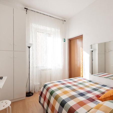 Central Little Basic Apartment Roma Exterior foto