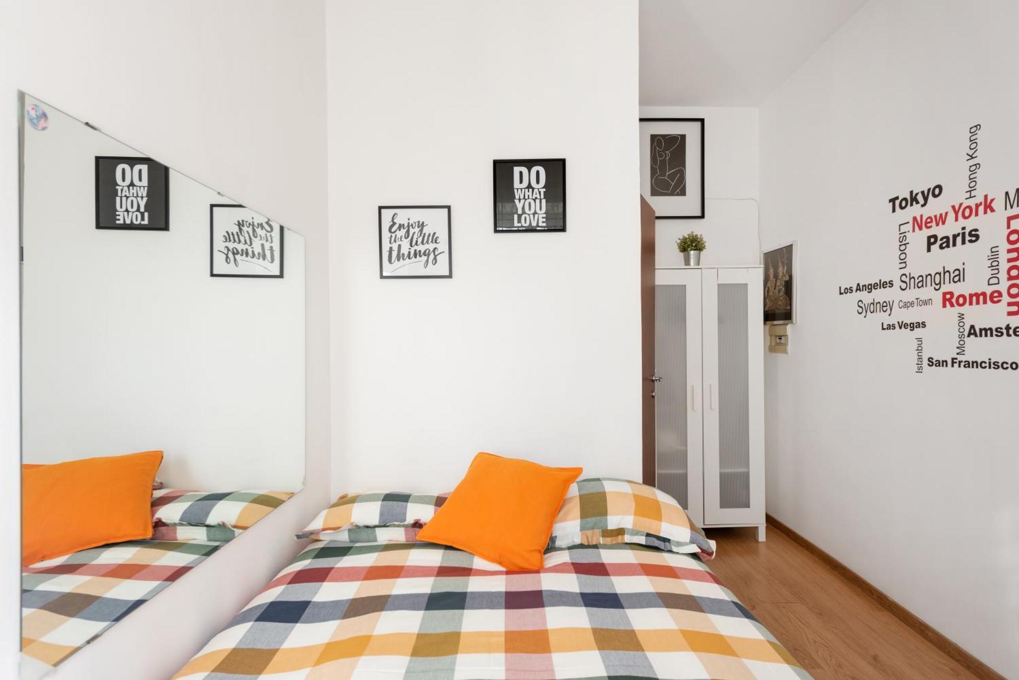 Central Little Basic Apartment Roma Exterior foto